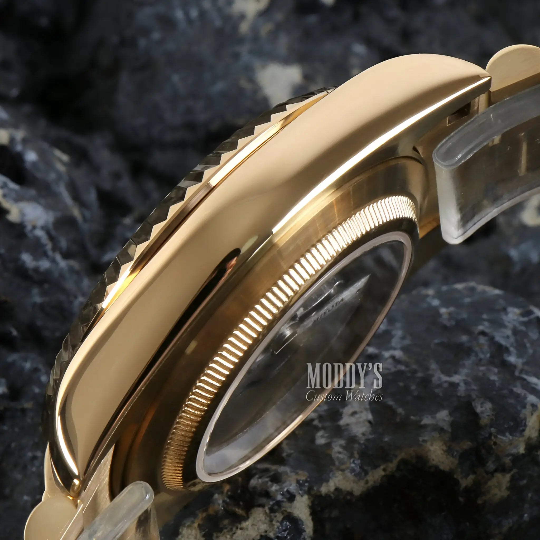 Seikojust | Daydate Yellow Gold - White Arabic