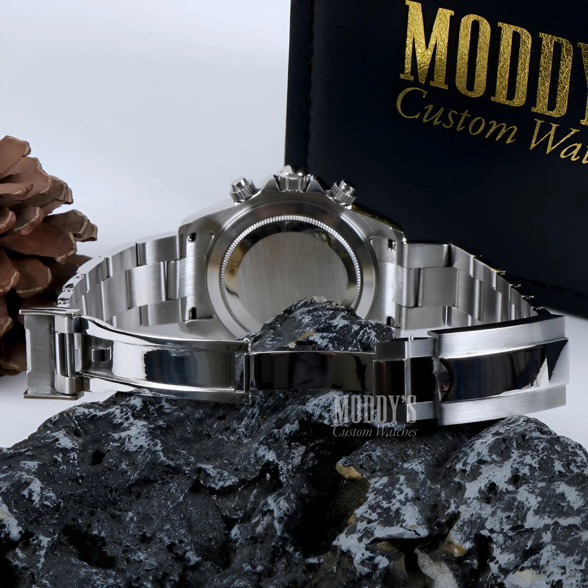 Seitona | Black Panda