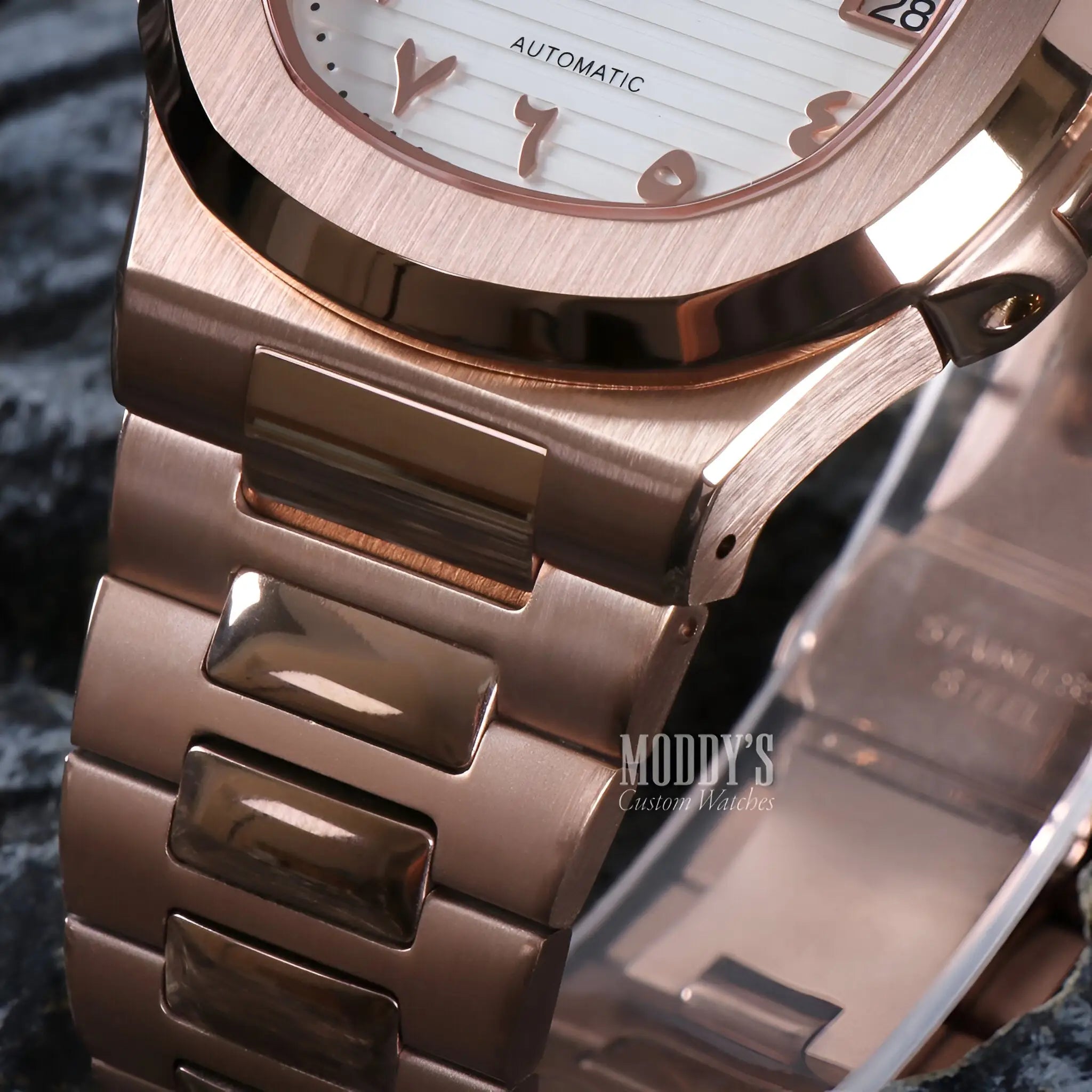 Nautiko | Arabic Rose Gold - White