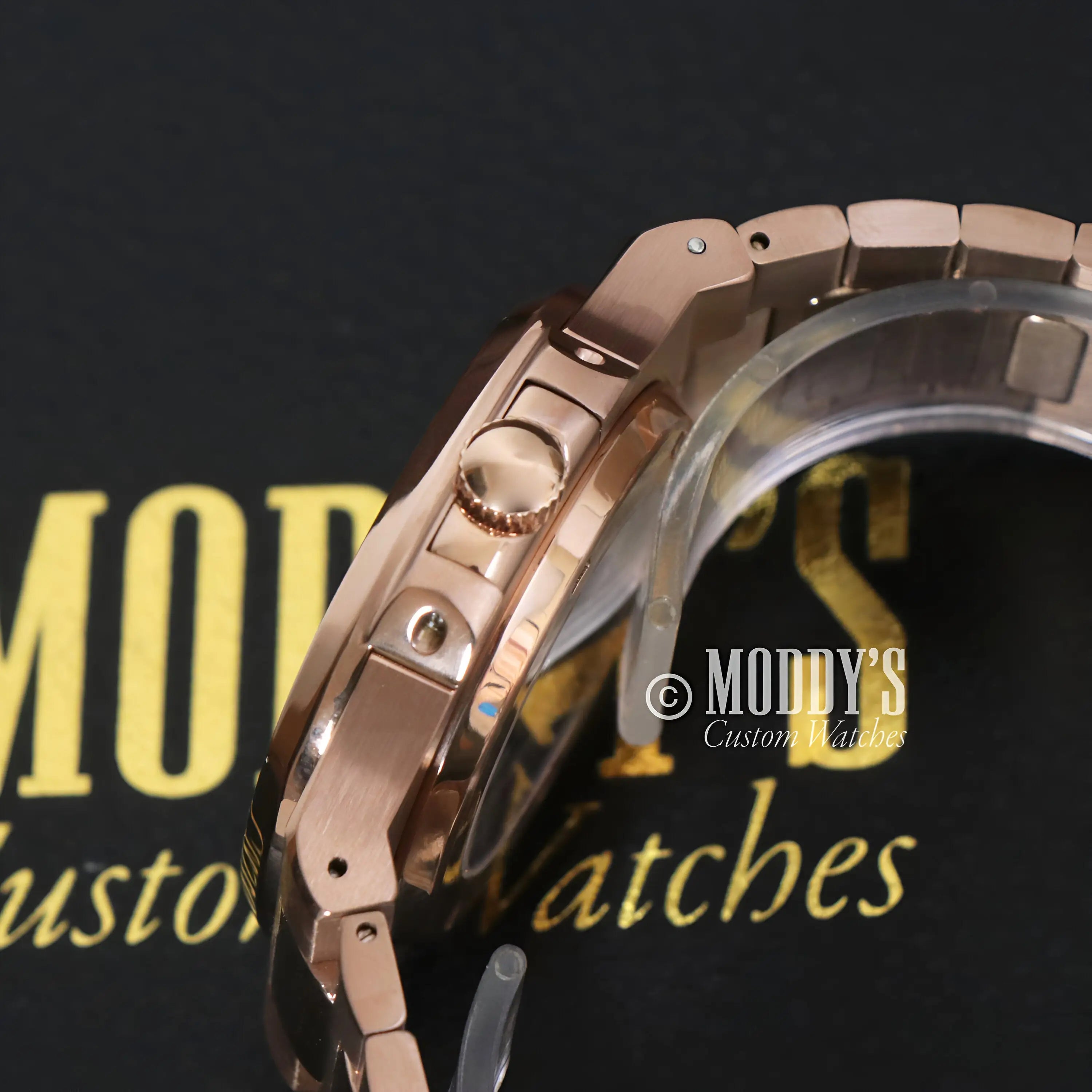 Nautiko | Rose Gold Black