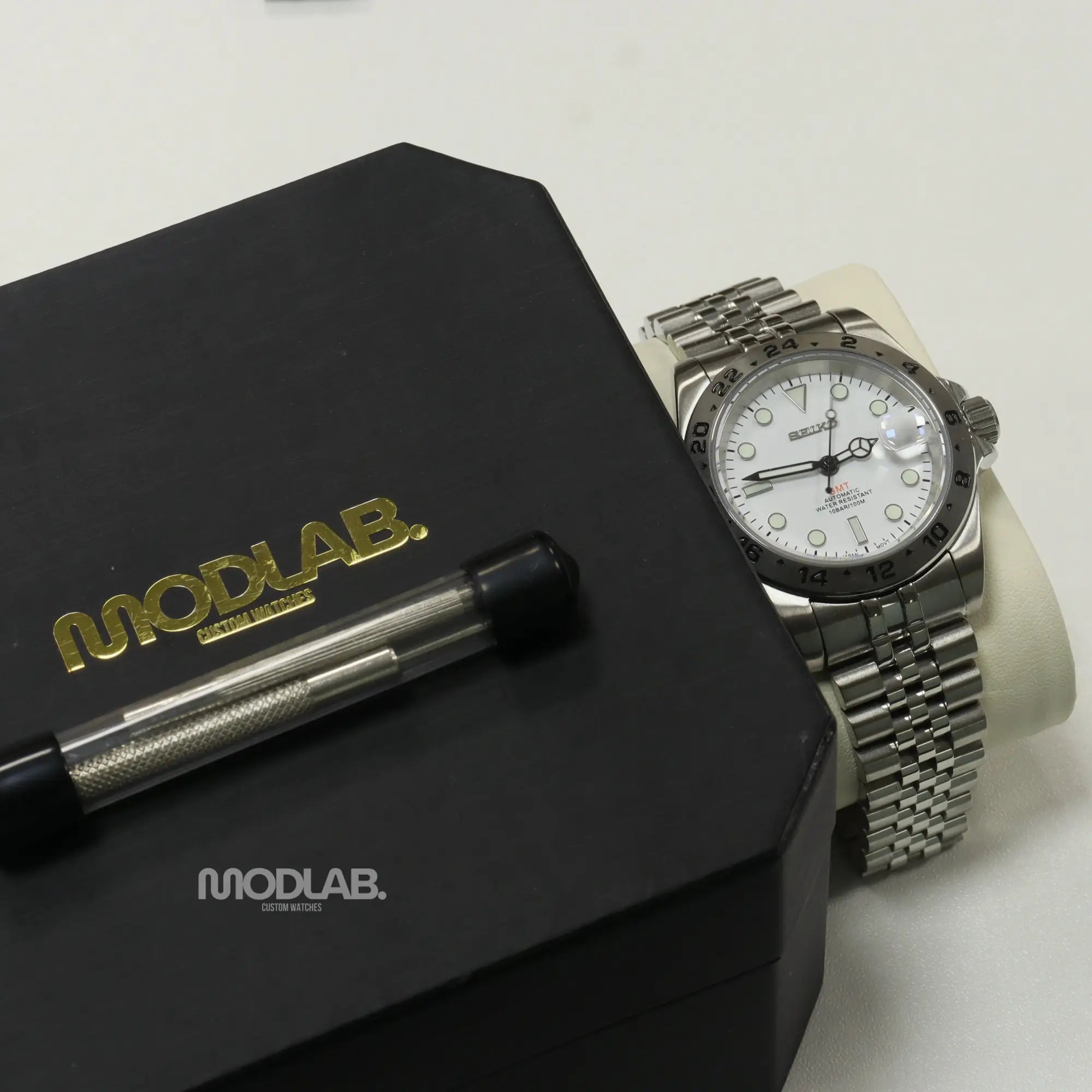 GMTeiko | Explorer White - Submariner / GMT