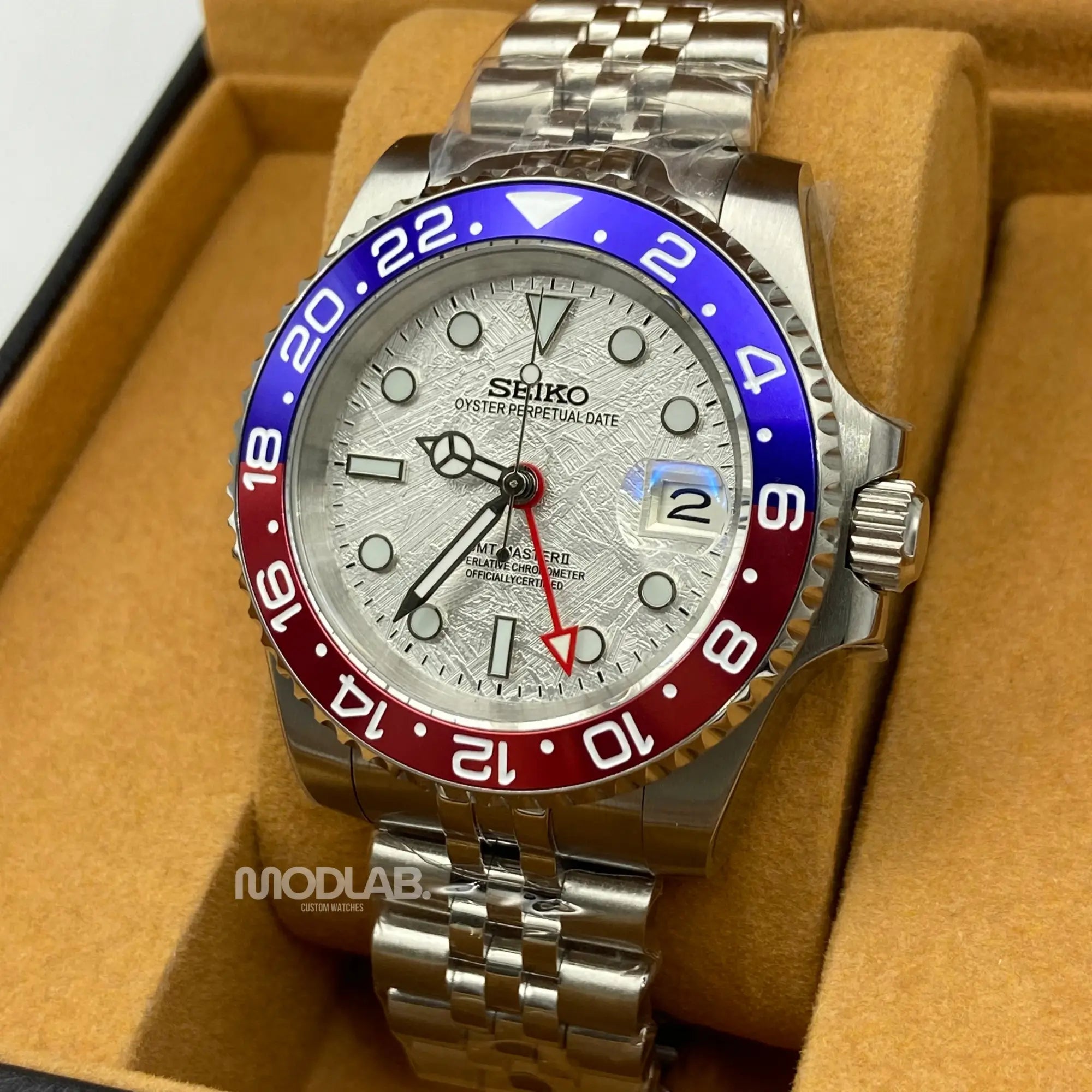 GMTeiko | Pepsi White Dial - Submariner / GMT