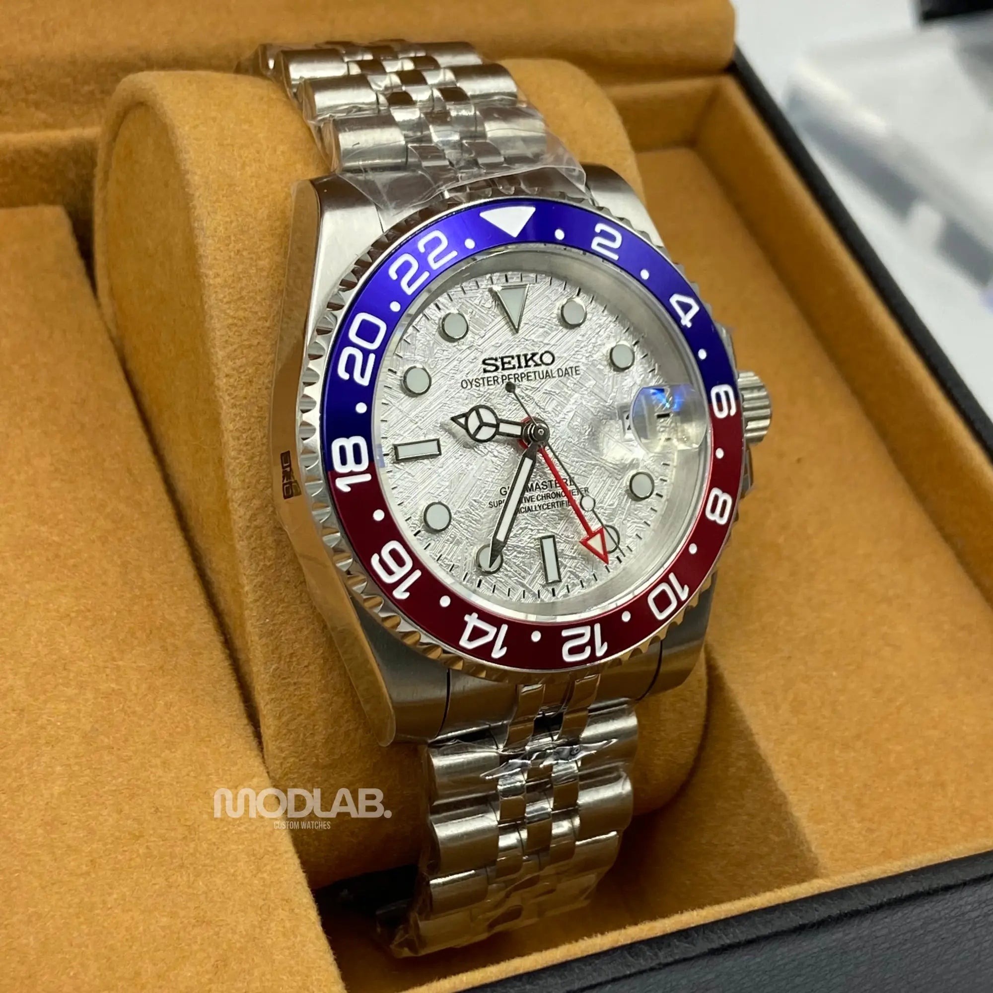 GMTeiko | Pepsi White Dial - Submariner / GMT