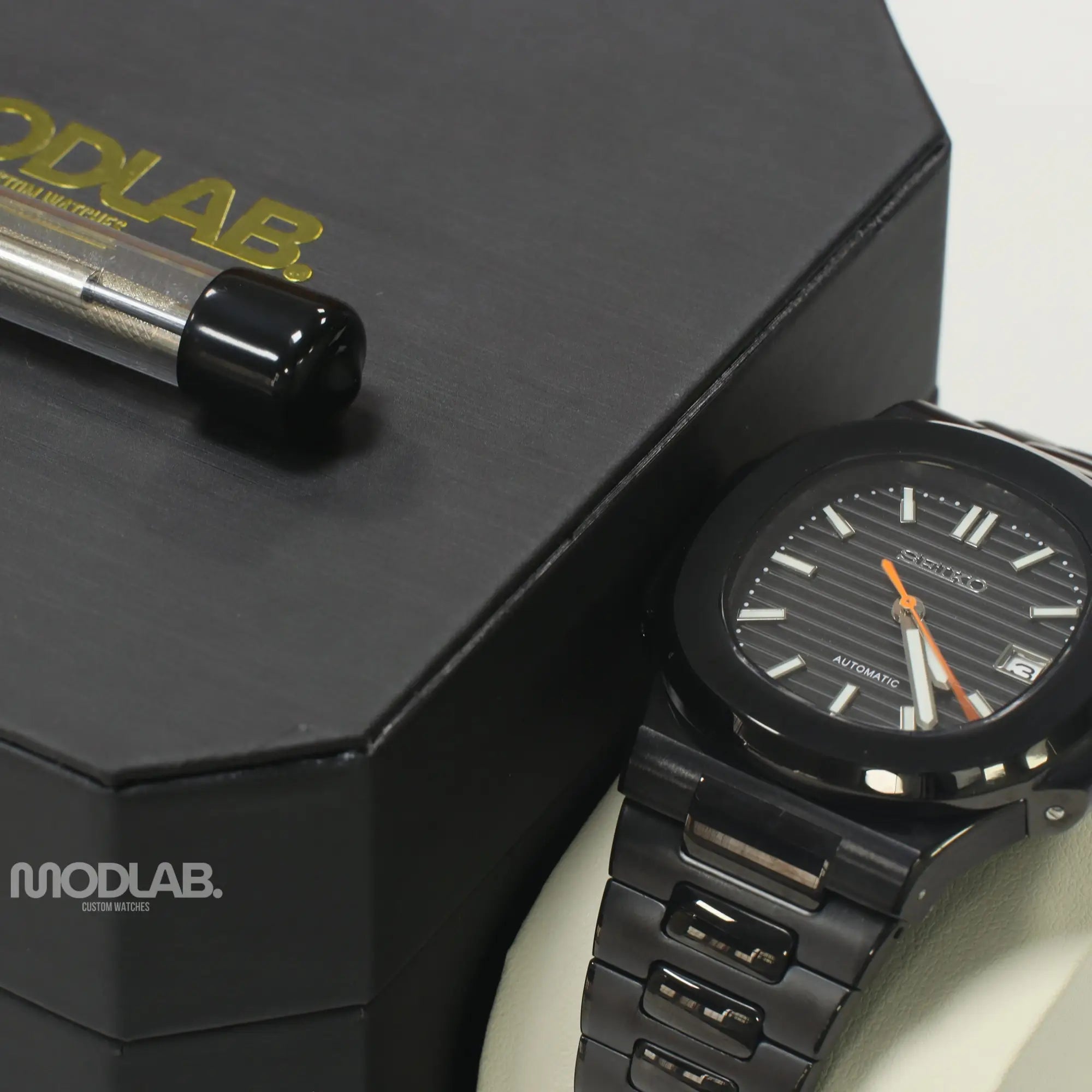 Nautiko | Black - Nautilus