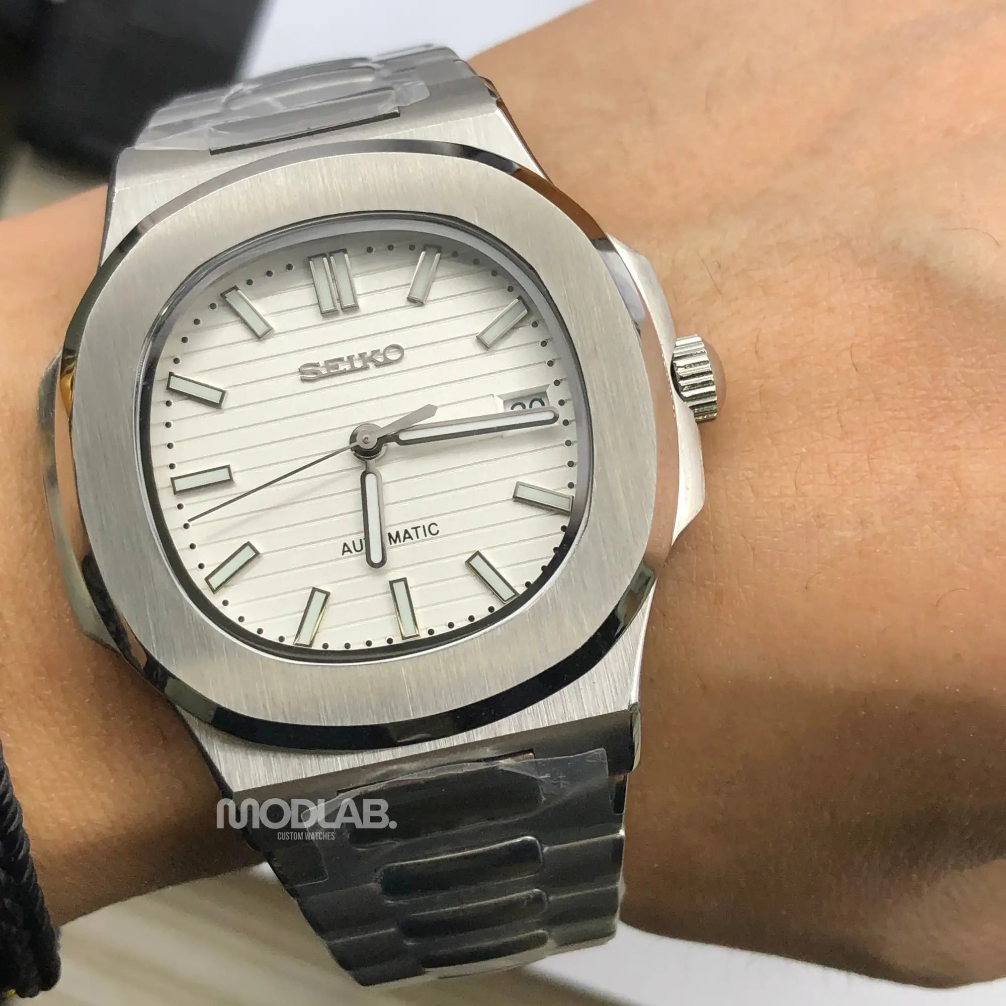 Nautiko | Cream - Nautilus