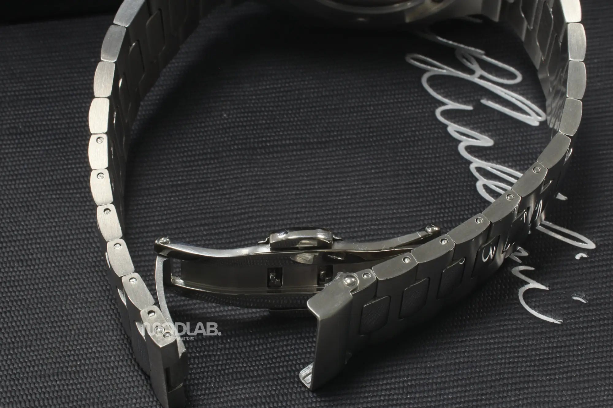 Nautiko | Olive Green Open Movement - Nautilus