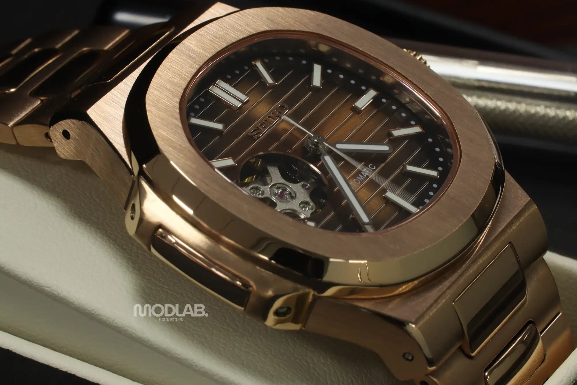 Nautiko | Rose Gold Chocolate Open Heart - Nautilus