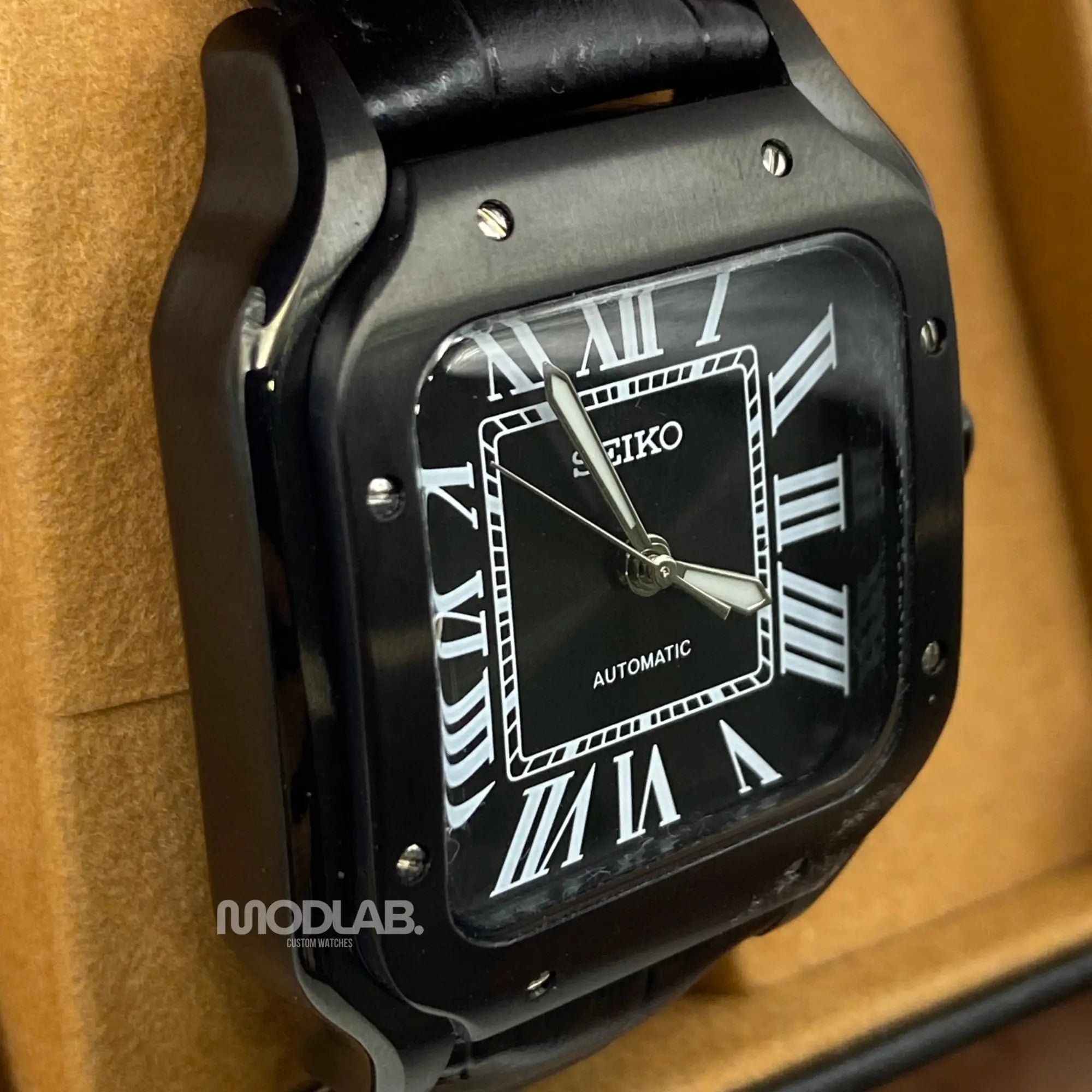 Santeiko | Black Leather - Santos