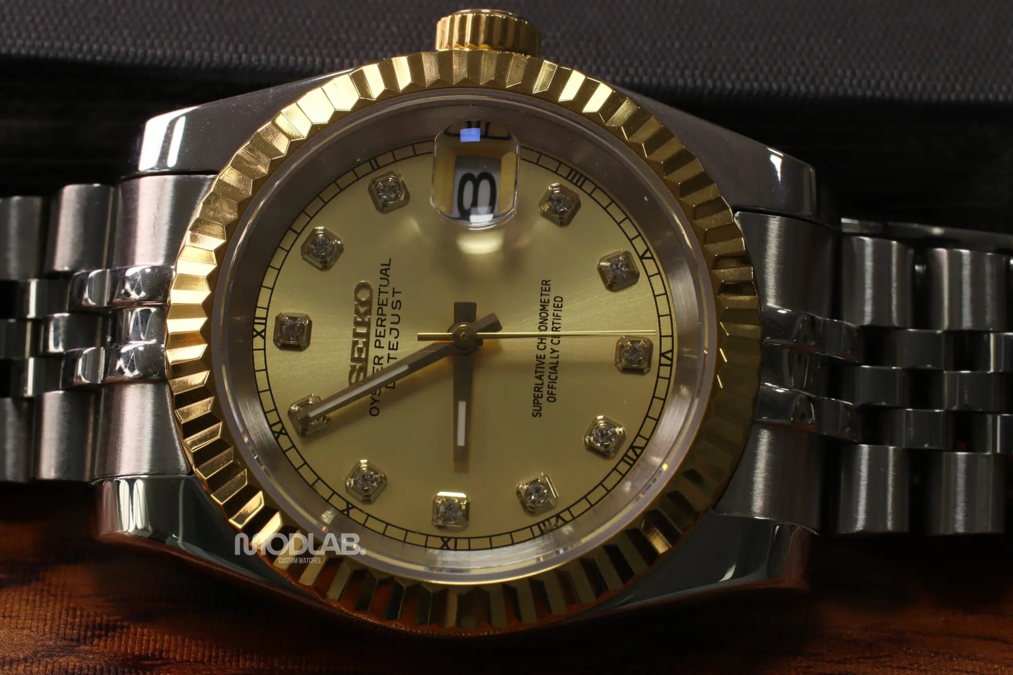 Seikojust | Gold Crystals - Datejust