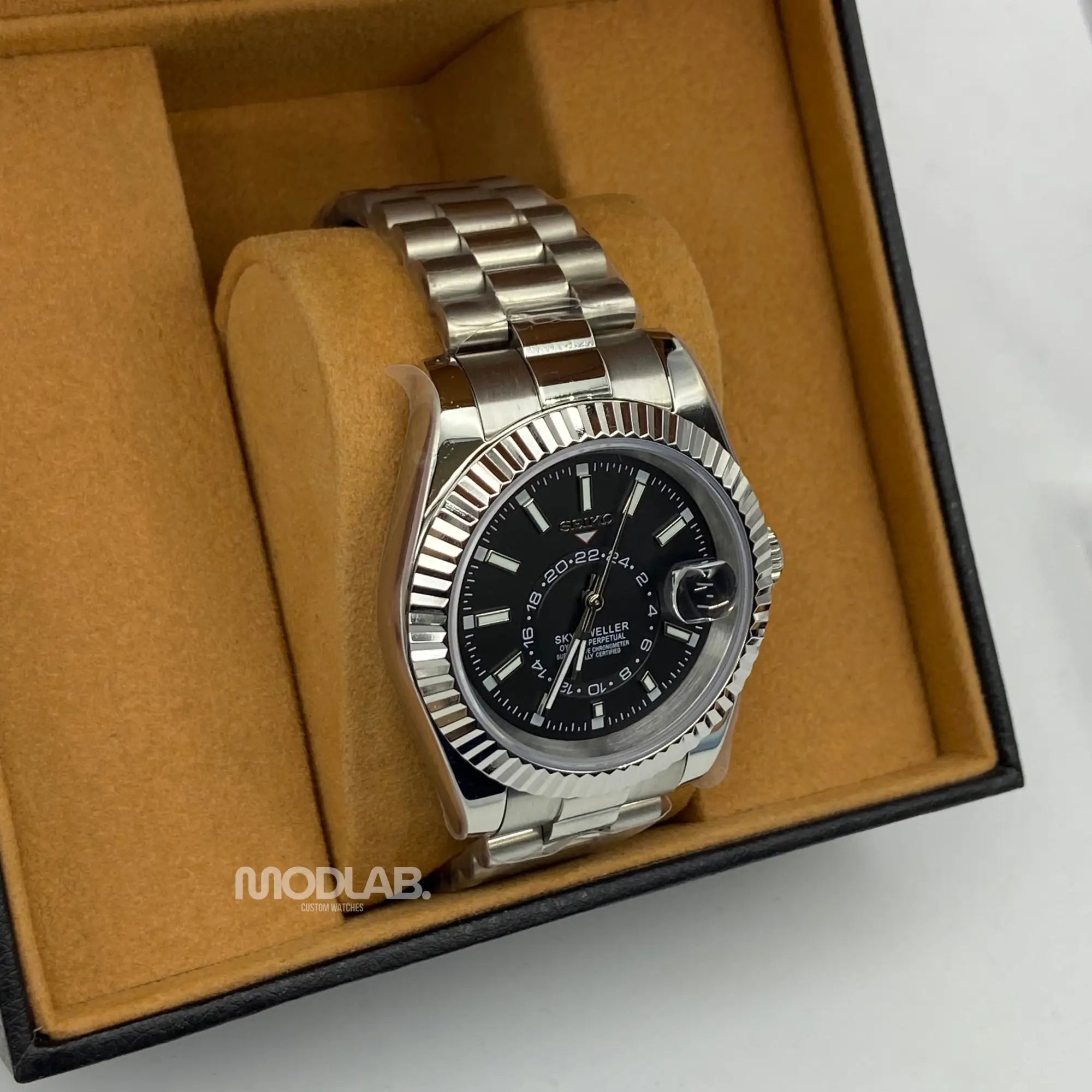 Seikojust | Sky Dweller Black - Datejust