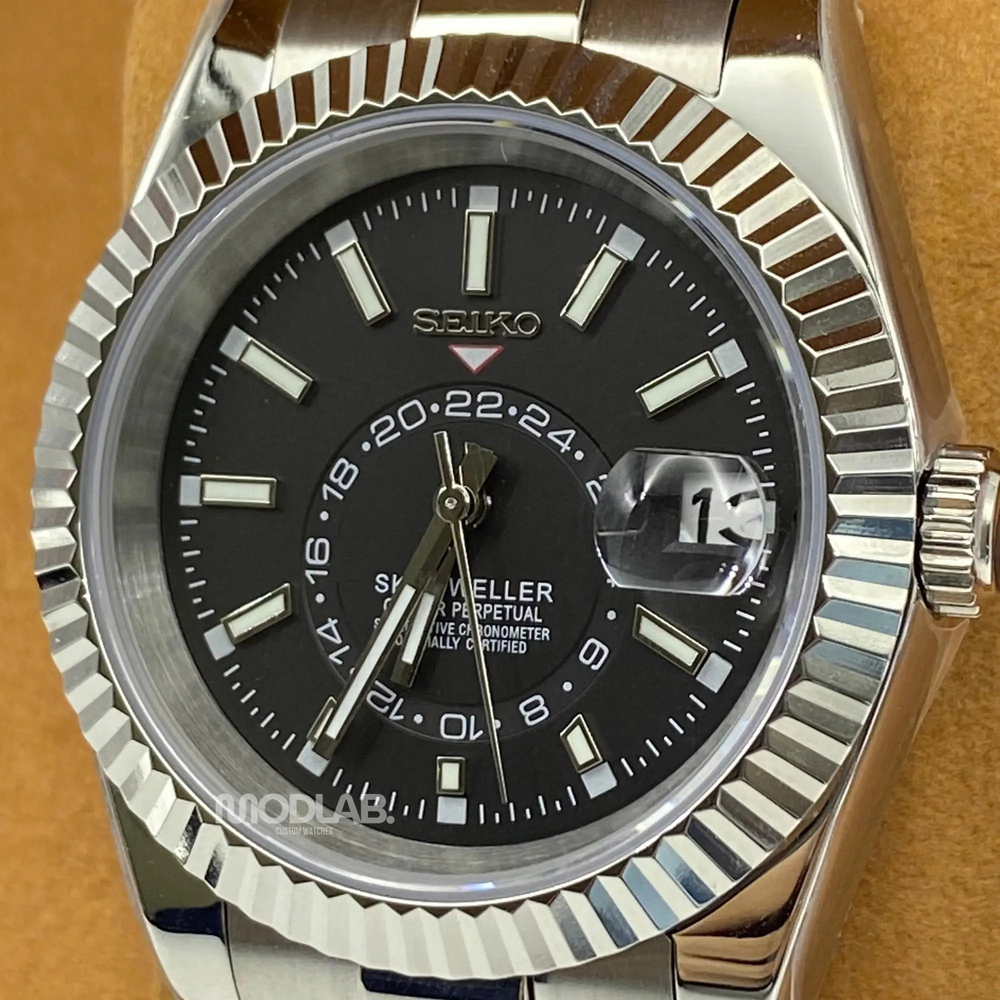 Seikojust | Sky Dweller Black - Datejust