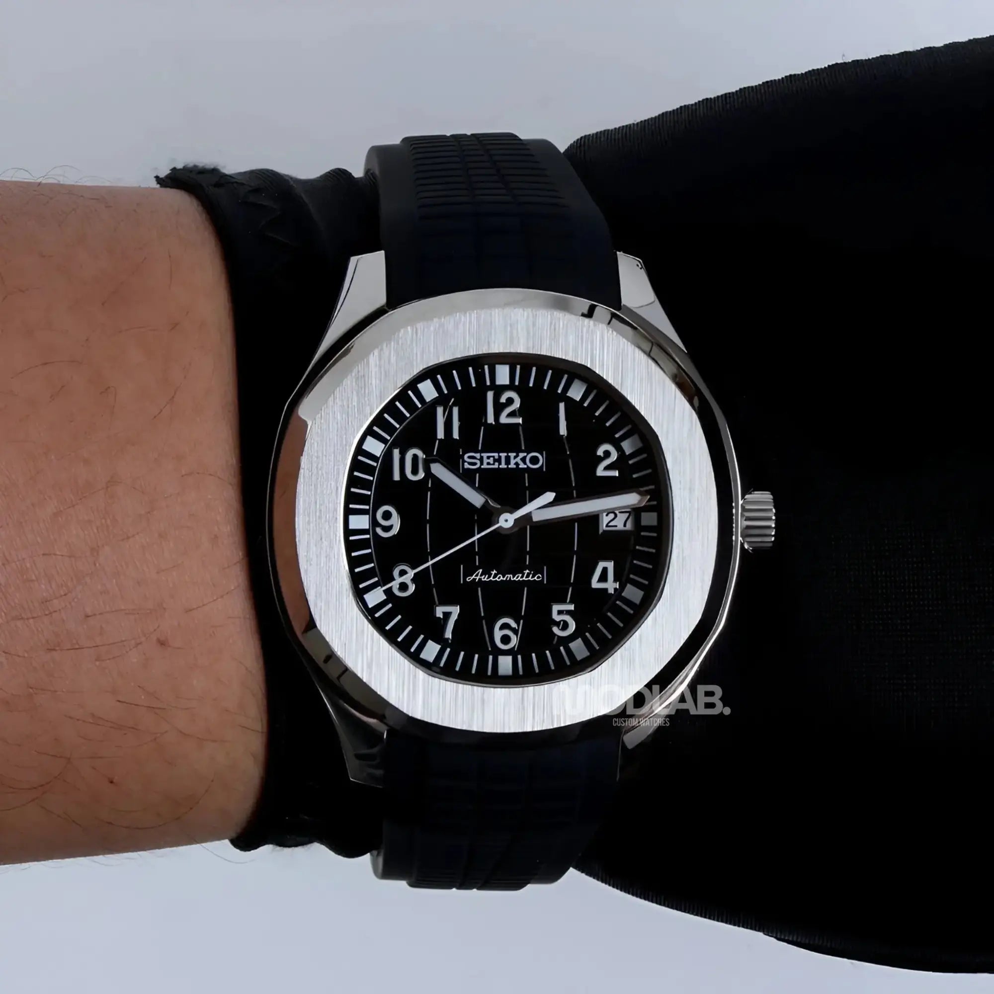 Seikonaut | Black - Aquanaut