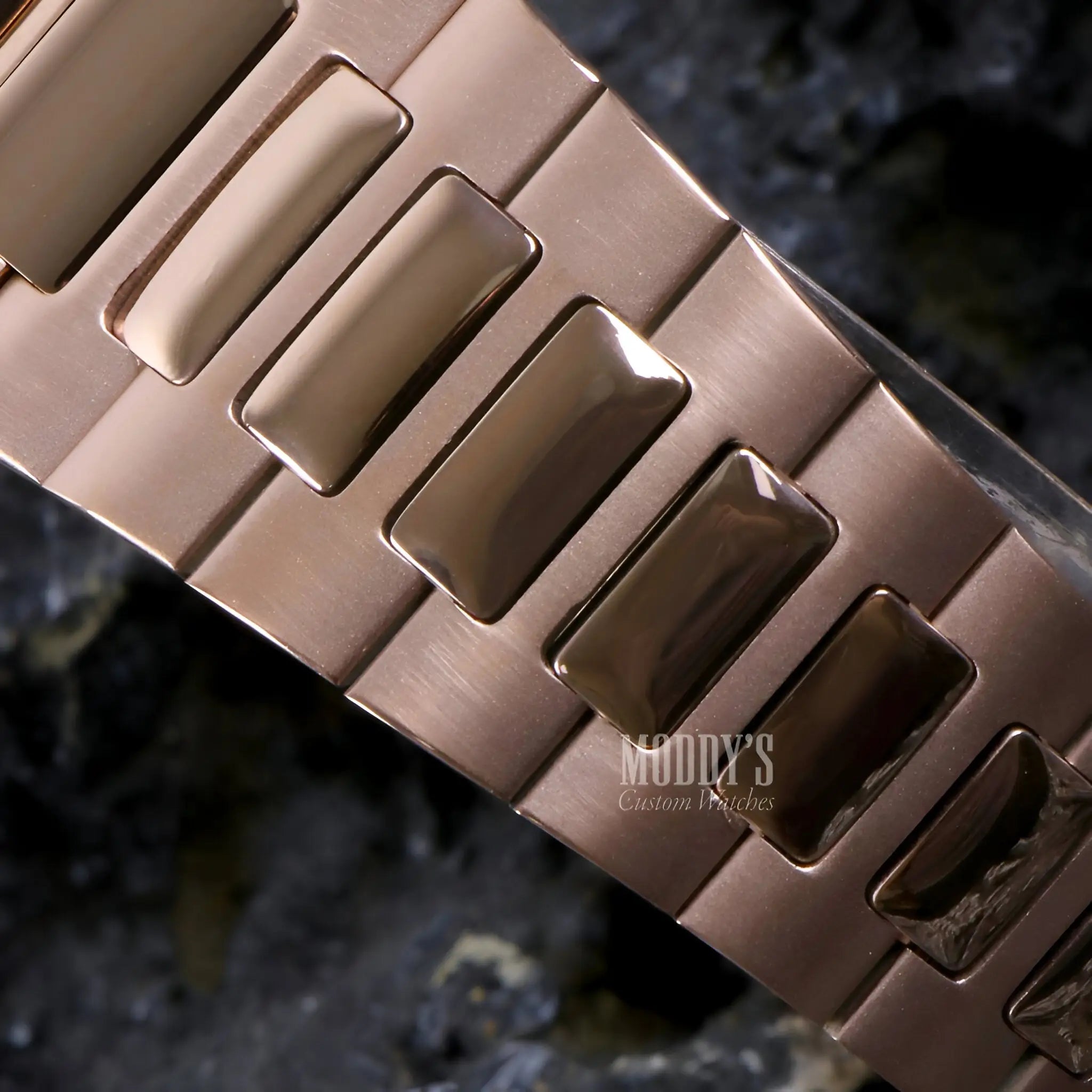 Nautiko | Arabic Rose Gold - White