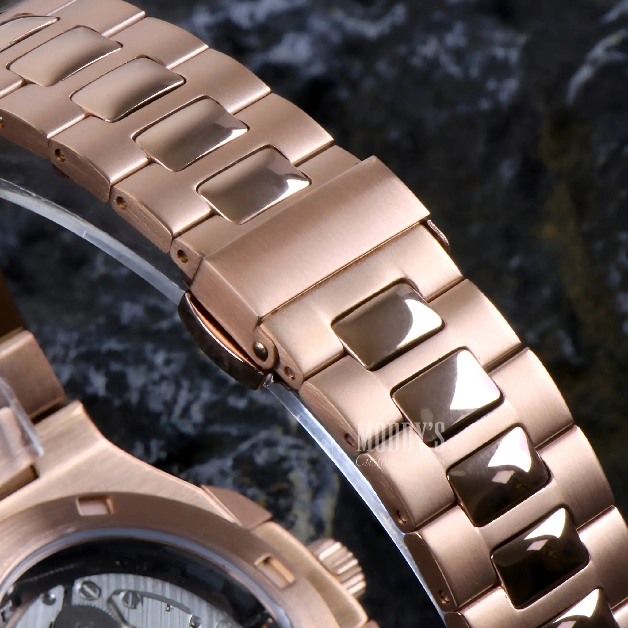 Nautiko | Rose Gold Brown