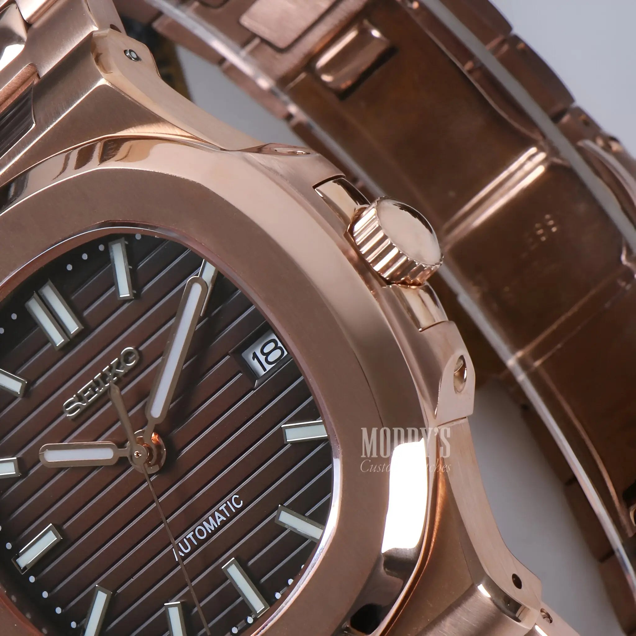 Nautiko | Rose Gold Brown