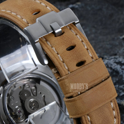 Paneiko | Sand Leather