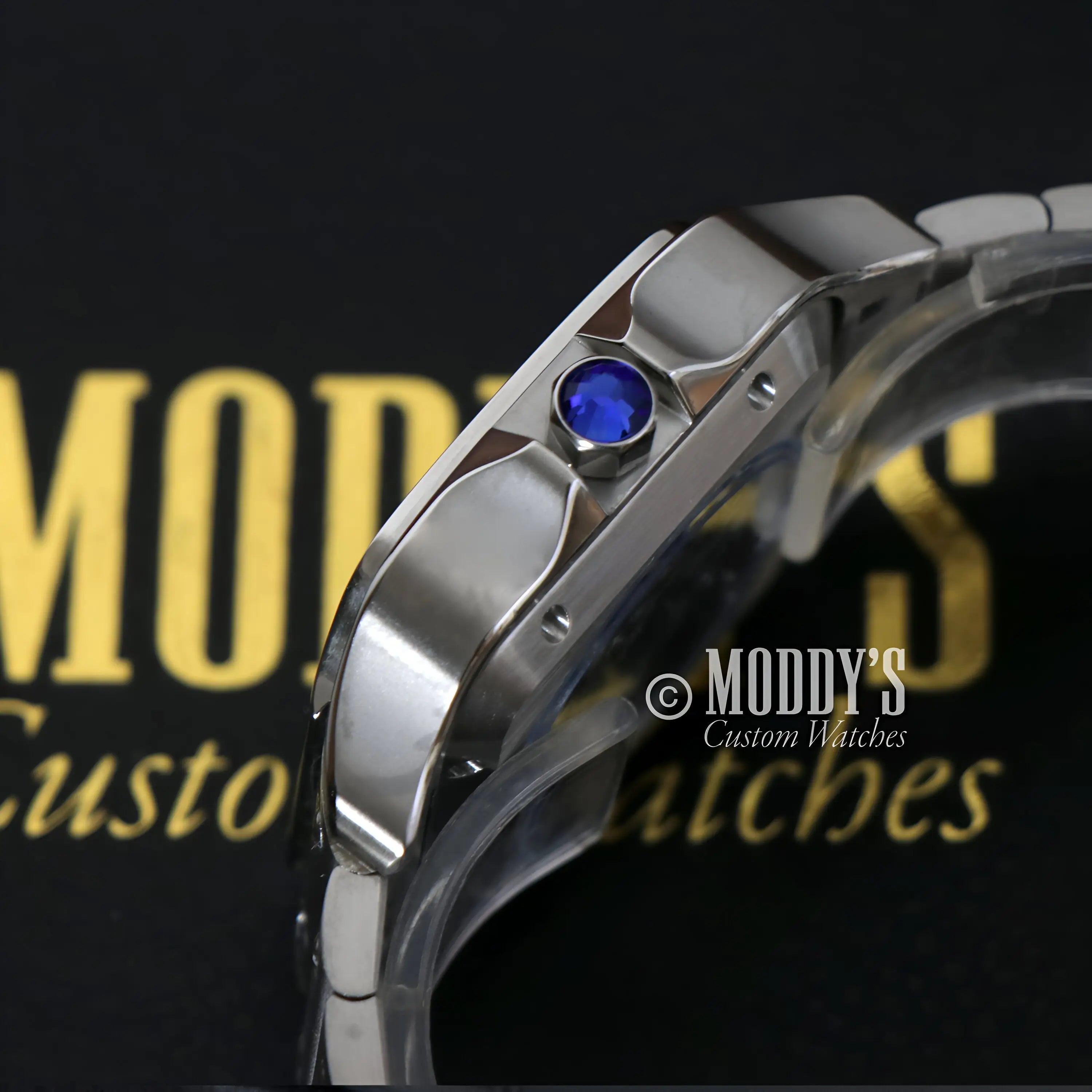 Santeiko | White Skeleton