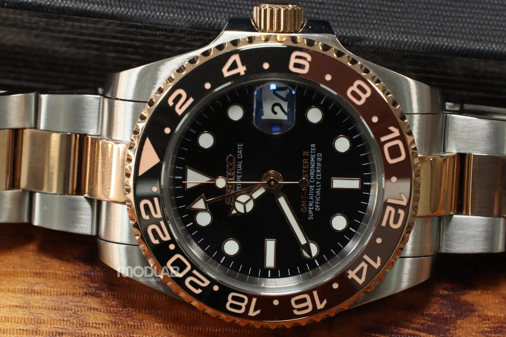 GMTeiko | Rose Gold Rootbeer - Submariner / GMT