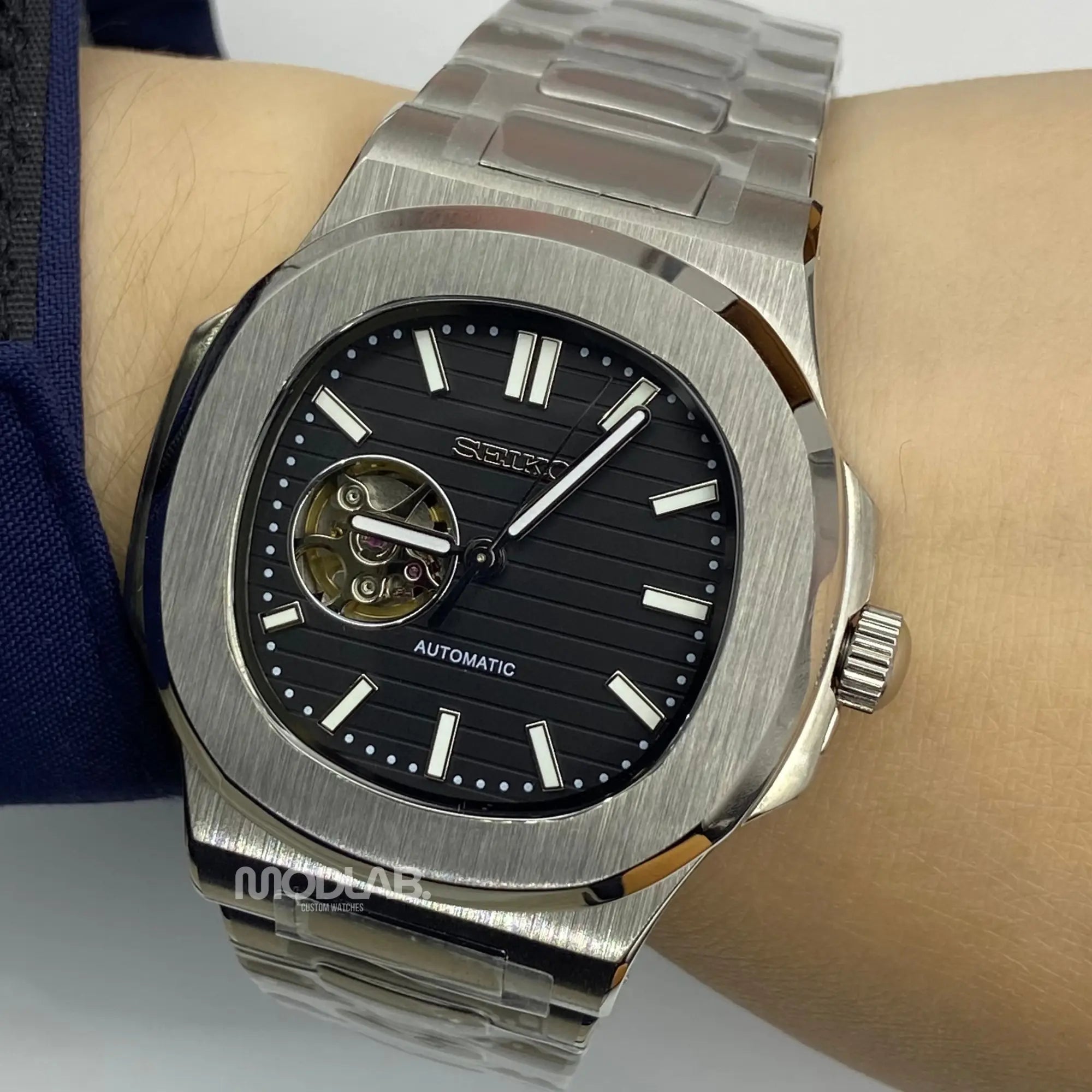 Nautiko | Black Open Movement - Nautilus