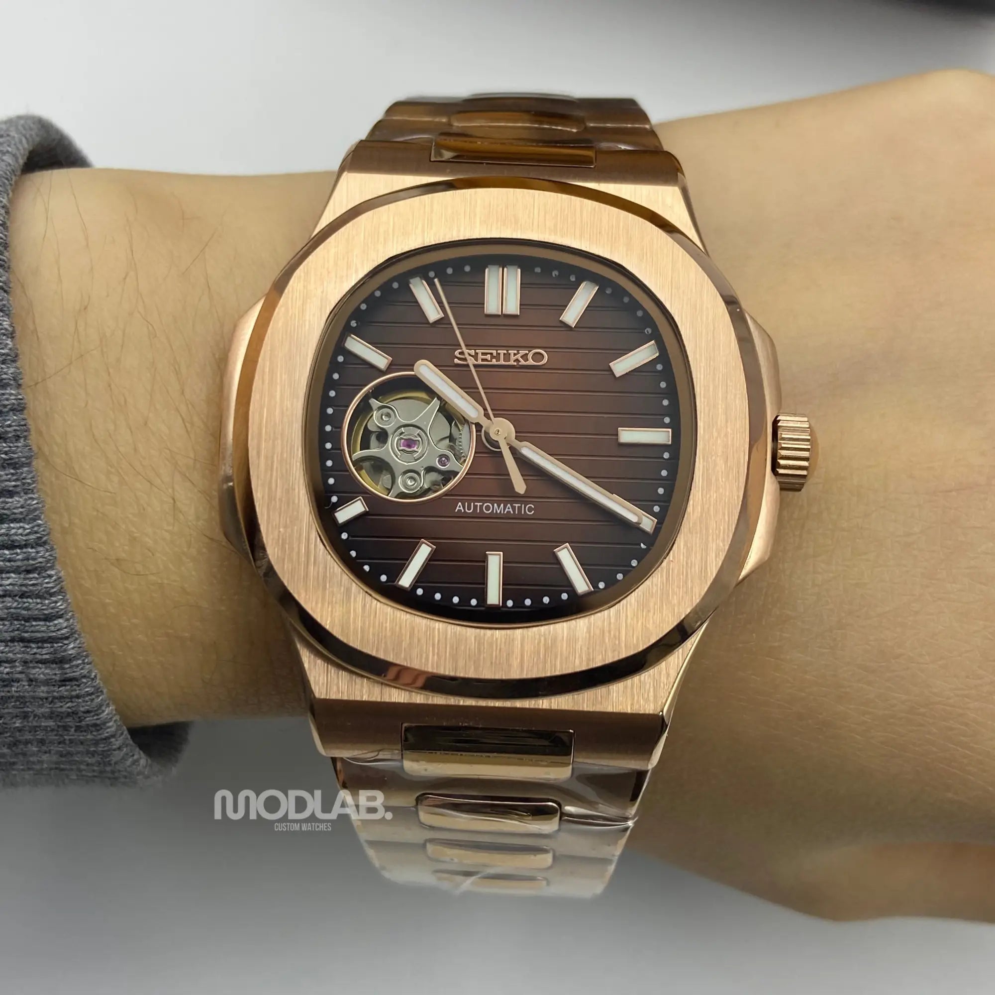 Nautiko | Rose Gold Chocolate Open Heart - Nautilus