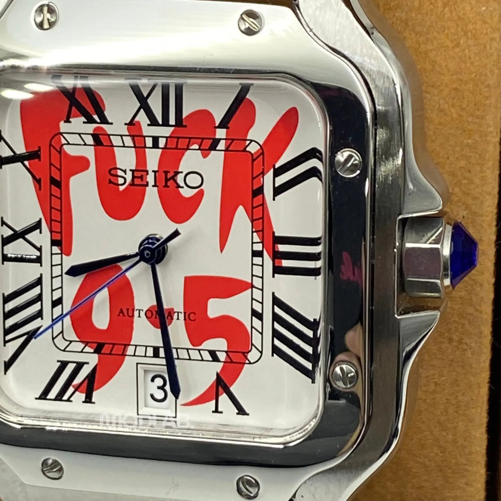 Santeiko | White Fck 9 to 5 - Santos