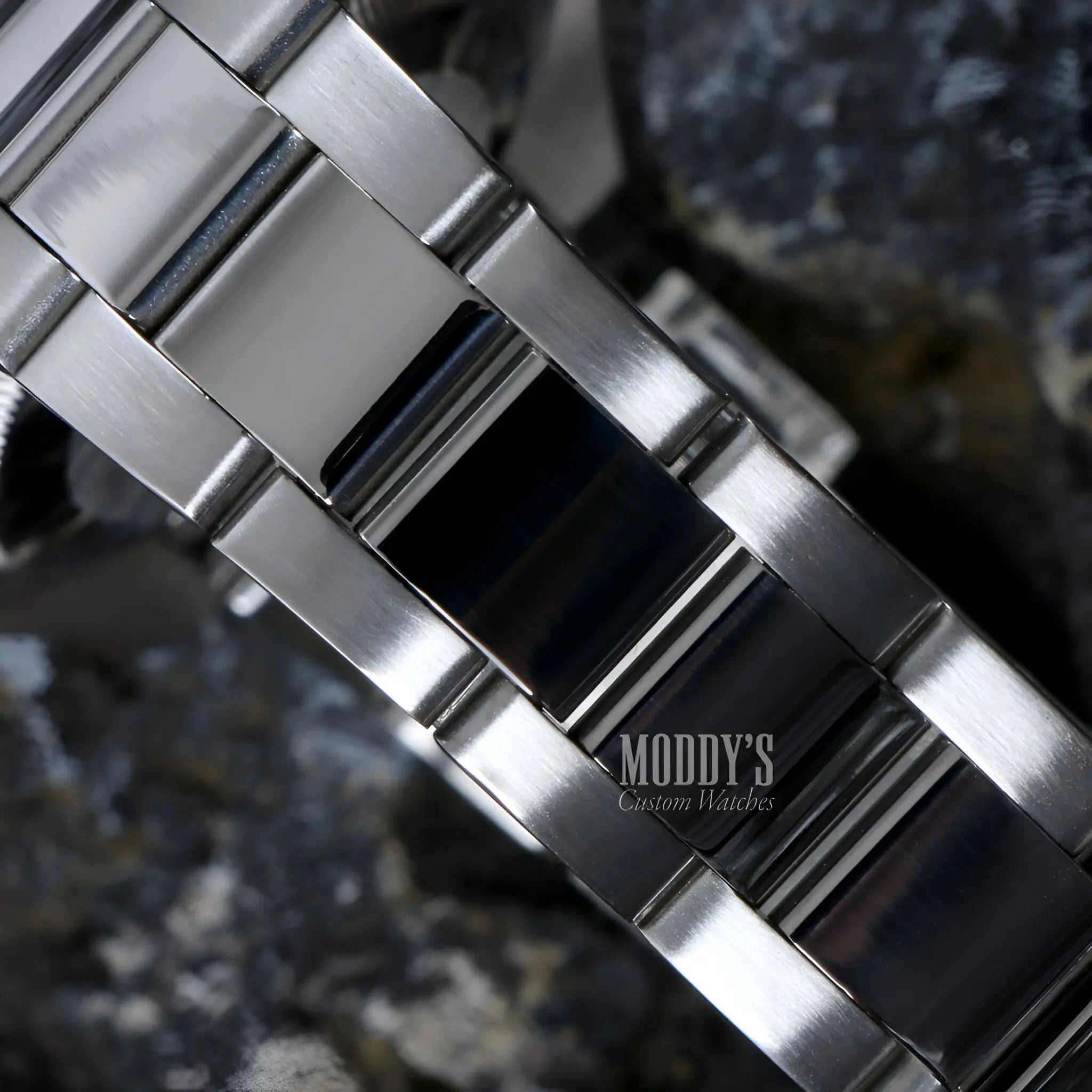 Oysteiko Explorer Black