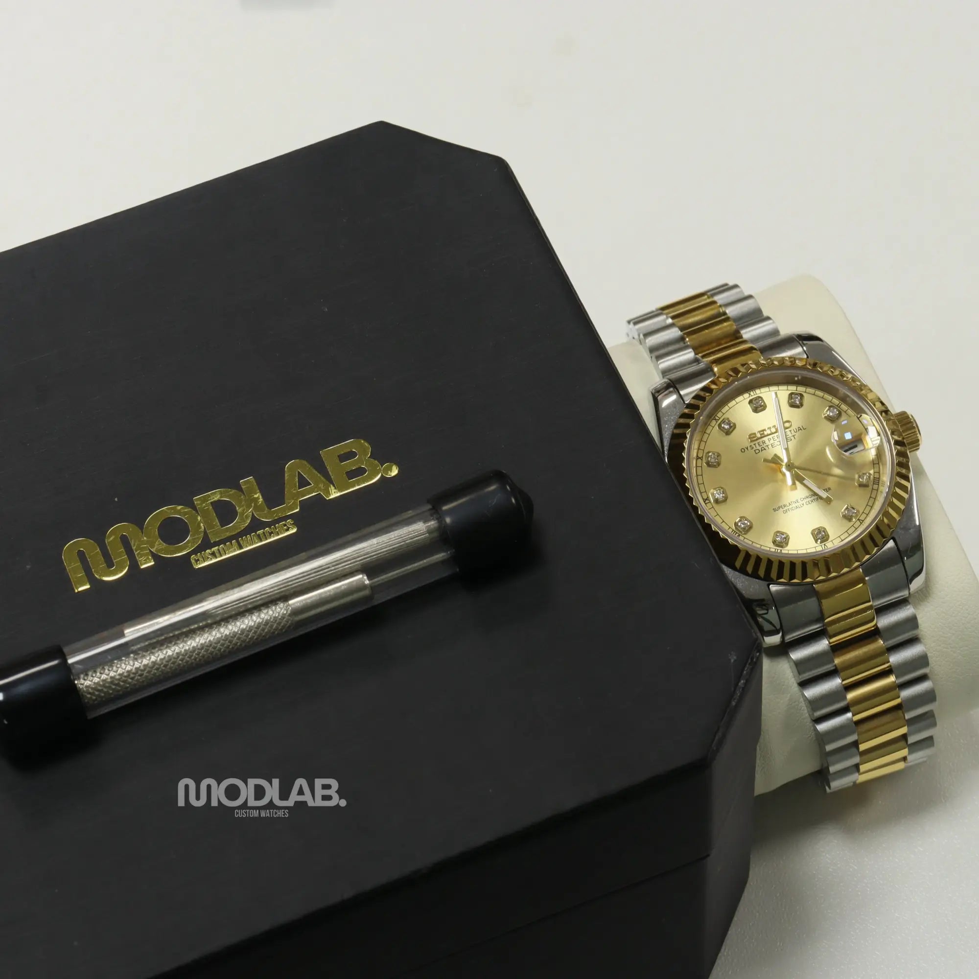 Seikojust | Gold Crystals - Datejust