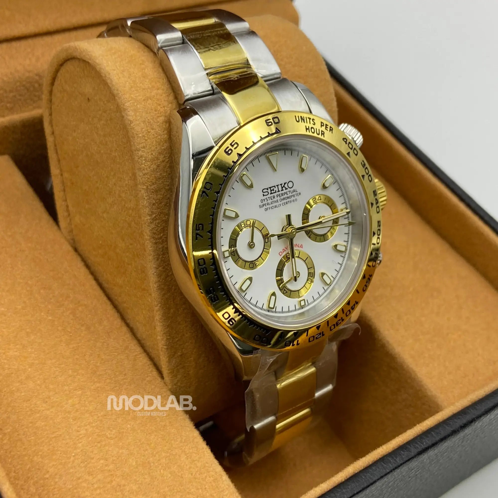 Seitona | Silver - Gold (White) - Daytona